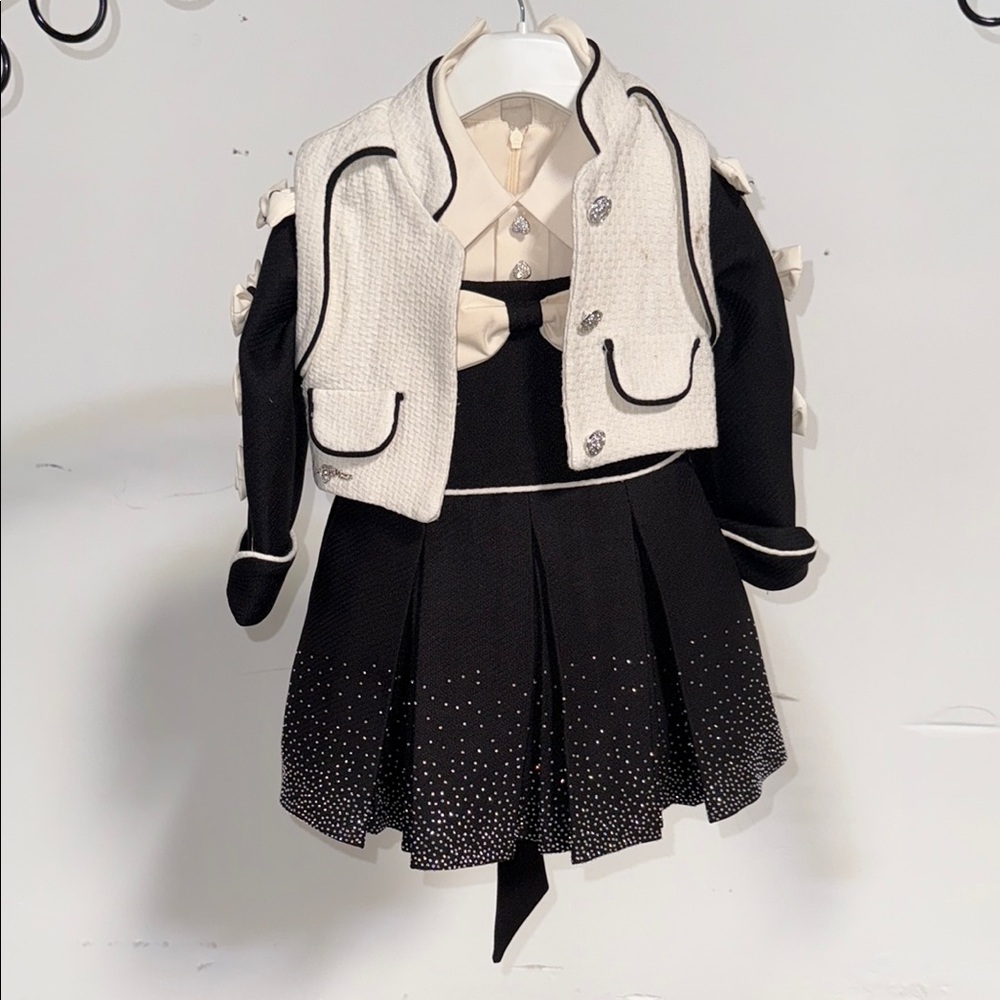 Elegant Black and White Kids Formal Dress